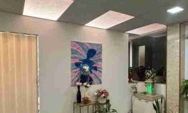 VENTA DE HERMOSA CASA EN CALDERON DENTRO DE URBANIZACION PRIVADA.CERCA AL HOSPITAL DOCENTE DE CALDERON.