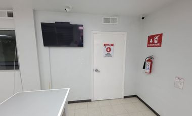 SE RENTA MAGNIFICA BODEGA CON OFICINAS Y PUNTO DE VENTA