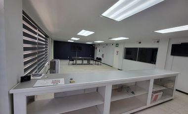 SE RENTA MAGNIFICA BODEGA CON OFICINAS Y PUNTO DE VENTA