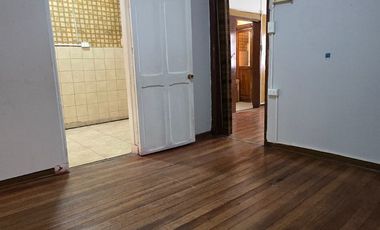 Excelente Casa en Pasaje Cerrado