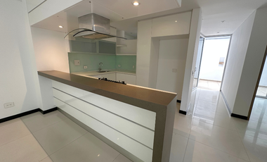 Casa exclusiva en el barrio buque en condominio