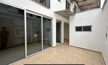 Casa exclusiva en el barrio buque en condominio