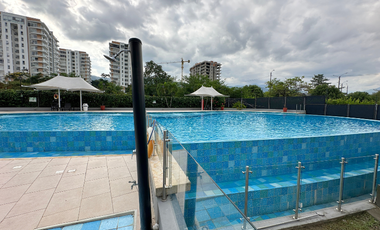 Casa exclusiva en el barrio buque en condominio