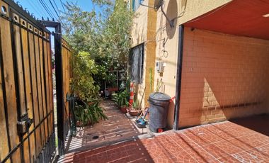 Pudahuel Venta Preciosa Casa 2 Pisos 4D 2B Regularizada