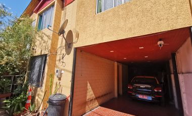 Pudahuel Venta Preciosa Casa 2 Pisos 4D 2B Regularizada