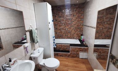 Pudahuel Venta Preciosa Casa 2 Pisos 4D 2B Regularizada