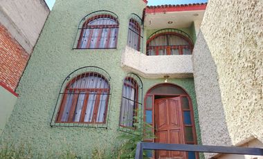 CASA EN VENTA LOMAS DEL CRESTON