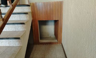 CASA EN VENTA LOMAS DEL CRESTON