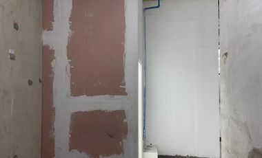 ARRIENDO  Local comercial de 102,38 m2, Metro Vicuña Mackenna, La Florida