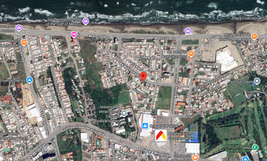 Casa de 2 niveles con terreno de 160m2 en Paraiso Coatzacoalcos