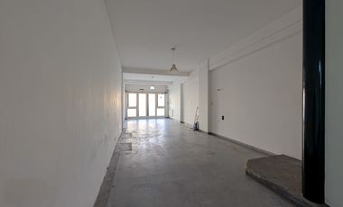 DEPOSITO Y OFICINAS - PH DE 3 DORMITORIOS - TERRAZA - COCHERAS - REPUBLICA DE LA SEXTA