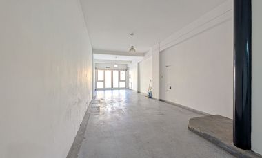 DEPOSITO Y OFICINAS - PH DE 3 DORMITORIOS - TERRAZA - COCHERAS - REPUBLICA DE LA SEXTA