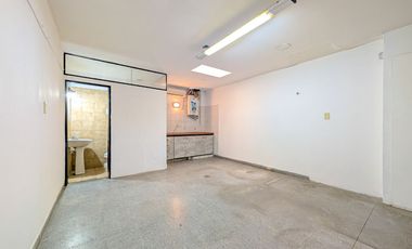 DEPOSITO Y OFICINAS - PH DE 3 DORMITORIOS - TERRAZA - COCHERAS - REPUBLICA DE LA SEXTA