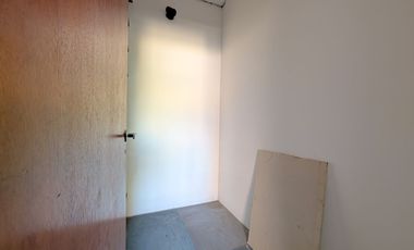 DEPOSITO Y OFICINAS - PH DE 3 DORMITORIOS - TERRAZA - COCHERAS - REPUBLICA DE LA SEXTA