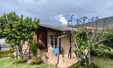 Venta de Casa un solo andar con Amplio Terreno, Sector La Pampa, Ecuador