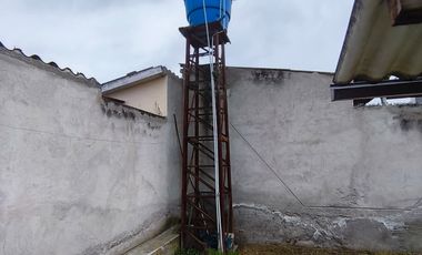Venta de Casa un solo andar con Amplio Terreno, Sector La Pampa, Ecuador