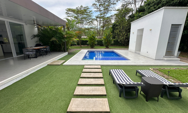 Casa campestre en el condominio San Basilio, vereda el Cairo - Villavicencio