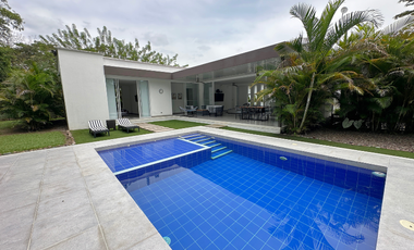 Casa campestre en el condominio San Basilio, vereda el Cairo - Villavicencio