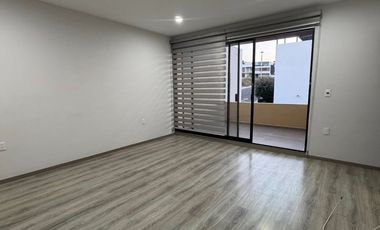 En RENTA hermosa casa de DISEÑO ÚNICO en Jade Sur Zibatá