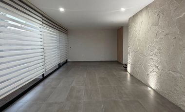 En RENTA hermosa casa de DISEÑO ÚNICO en Jade Sur Zibatá