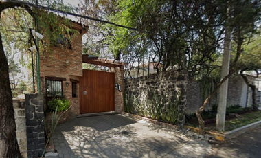 CASA EN VENTA UBICADA EN SAN JERONIMO LIDICE SUR CIUDAD DE MÉXICO