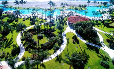 BAY VIEW GRAND D 1101