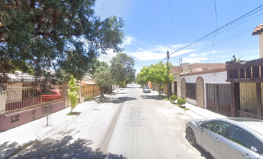 GRAN REMATE!!! Hermosa casa en zona de alta plusvalia. Magisterio, Magisterio Secc 38, 25294 Saltillo, Coah.