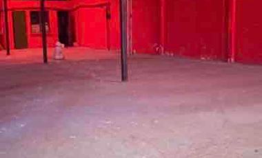 LOCAL COMERCIAL EN RENTA !!!