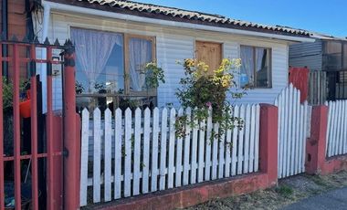 Vende casa en Población Antonio Varas, Puerto Montt.