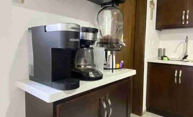 Hermosa Casa en Renta en Cerrada | Amplios Espacios y Excelente Ubicación