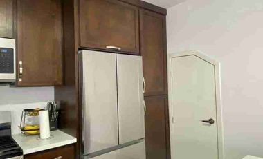 Hermosa Casa en Renta en Cerrada | Amplios Espacios y Excelente Ubicación