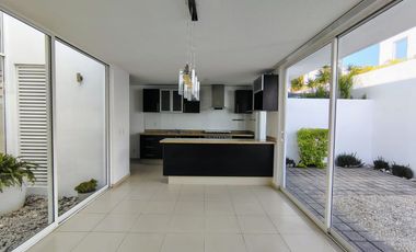 RENTA CASA EN EL ENSUEÑO JURIQUILLA SANTA FE QUERÉTARO