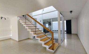 RENTA CASA EN EL ENSUEÑO JURIQUILLA SANTA FE QUERÉTARO