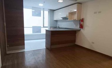 Se Renta Suit edificio Zoe