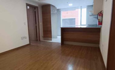 Se Renta Suit edificio Zoe