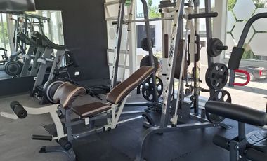 Casa en Lomas.de. Angelópolis,en renta con 5 recámaras. Una recámara en planta baja