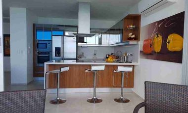 Venta departamento de lujo totalmente amoblado Tonsupa Grand Diamond vista al mar