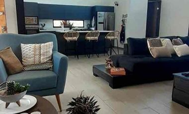 espectacular casa finca en venta en exclusiva y completa parcelacion en el retiro Antioquia.