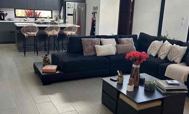 espectacular casa finca en venta en exclusiva y completa parcelacion en el retiro Antioquia.