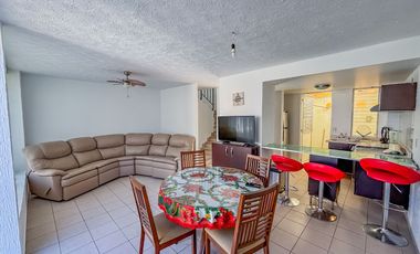 CASA EN ESQUINA CON ALBERCA EN FRACCIONAMIENTO LAS PALMAS, XOCHITEPEC MORELOS.