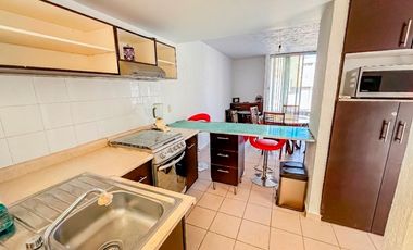 CASA EN ESQUINA CON ALBERCA EN FRACCIONAMIENTO LAS PALMAS, XOCHITEPEC MORELOS.