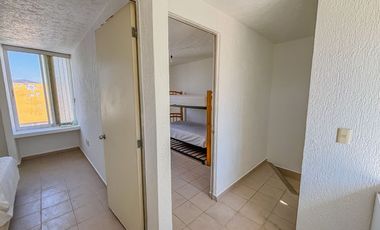 CASA EN ESQUINA CON ALBERCA EN FRACCIONAMIENTO LAS PALMAS, XOCHITEPEC MORELOS.