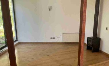 Venta Casa en Parcela 225 mts 6200 terreno de 4 dorm2Bañ Paine