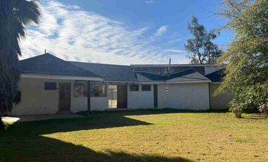 Venta Casa en Parcela 225 mts 6200 terreno de 4 dorm2Bañ Paine