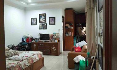 Batununggal indah, Rumah modern 2 lt, DIJUAL, bonus furniture, akses tol dekat, strategis dekat area Komersil, Cluster, Aman, Bebas Banjir,