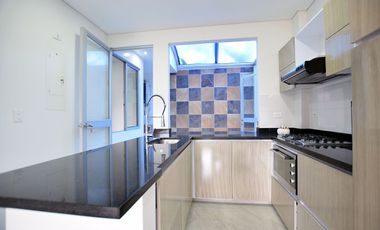 Venta de Casa en La Mesa, Cundinamarca, ALTAVISTA