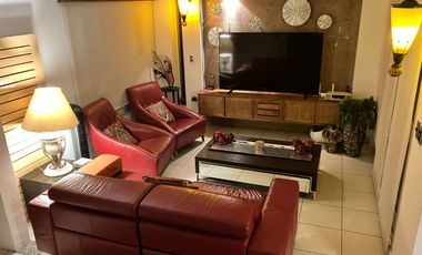 Excelente oportunidad en Las Moras con excedente de terreno