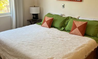 Excelente oportunidad en Las Moras con excedente de terreno