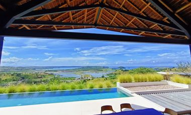Luxury Ocean View Villa in Kuta Mandalika