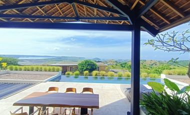 Luxury Ocean View Villa in Kuta Mandalika